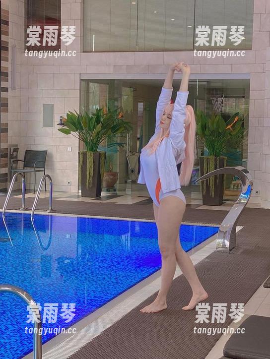Alina Becker吹雪作品的原图震撼，下载就像偷摸了一口冰淇淋？