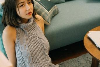 GIRLT果团网 - 莫雅琪为我们带来的白色美图更新，这身材不发光我都想不通。