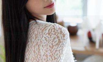 水手服与Habin夏彬(하빈)，福利图片都散发着一点小淘气的气息。
