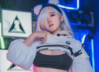 下载你的崩坏欲望-Hatori Sama写真飞霄版