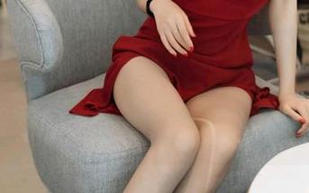 HuaYang花漾 - 啧啧，赵惟依coco的秘书美图，究竟是眼睛在过滤，还是心在跳？