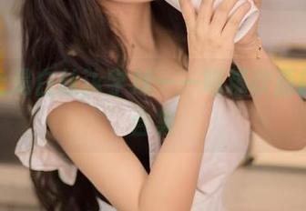 舞台上是白丝jk学妹——喵糖映画的写真合集
