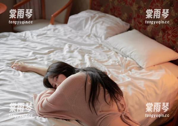 原图来了！MyuA(뮤아)那身白裙，恨不得放大细节慢慢看！