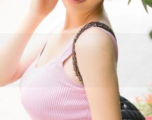 QingDouKe青豆客 - 梁莹Sugar的泳衣全套写真—好像听到了夏天的邀请。