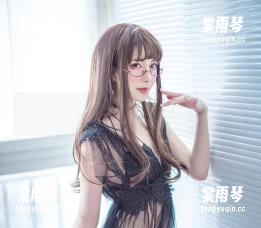 Sakiiii翎柒 Sakiiii翎柒最新写真集:她的护士服不止是白色…