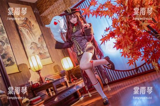 Sayako＿今年4岁又来了，这次是cos凑阿库娅，搭配那种眼神，哎哟。