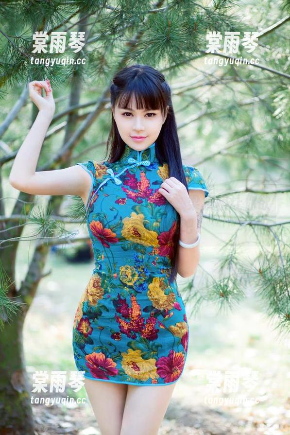 TuiGirl - 全套短裙风暴，梁棋棋让你欲罢不能，快下载吧！