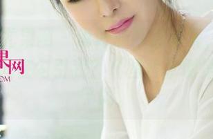UGirls尤果网 - 说好的死库水呢，咋看着像李宝儿在勾引我？《图片》倒是拿主意了啊。