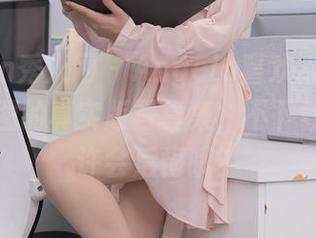 Xiuren秀人网 - Angela喜欢猫带你看豹纹试图的真实版写真集，不下载的话也许会后悔哦？