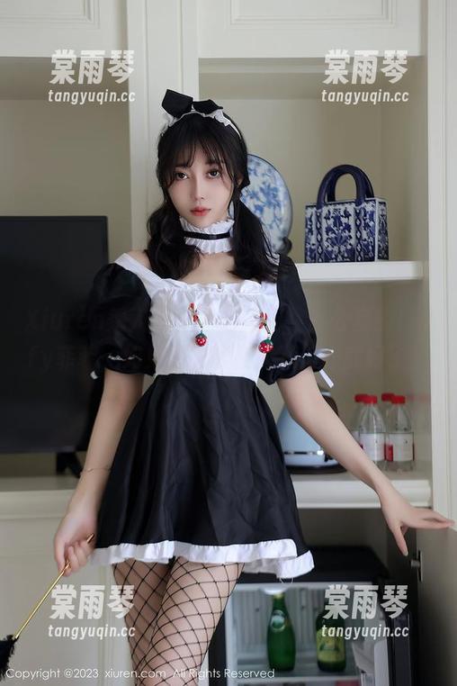 Xiuren秀人网-Luffy菲菲 Xiuren秀人网 - 一包高清,办公室的Luffy菲菲,如果我也能在那儿工作就好了!