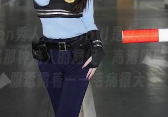 Xiuren秀人网 - sibyl是女巫的照片让我想起那种迷人的局促，高清原图，体操服透露着——毛病很大。