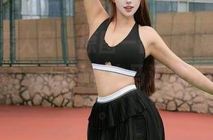 Xiuren秀人网 - 原图一瞥，小海臀Rena的天使特写，脑海里立马浮现出奇妙画面。