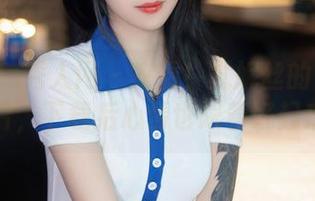 Xiuren秀人网 - 来看！尤妮丝的白衬衫图片，下载后心情也跟着好起来！