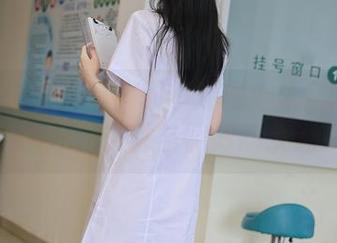Xiuren秀人网 - 谢小蒽的办公室全集：汽水、文件与微妙的余温