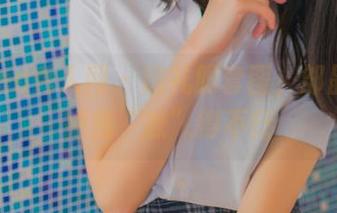 Xiuren秀人网 - 这礼服套图，邹晶晶又把我“撩”得不行