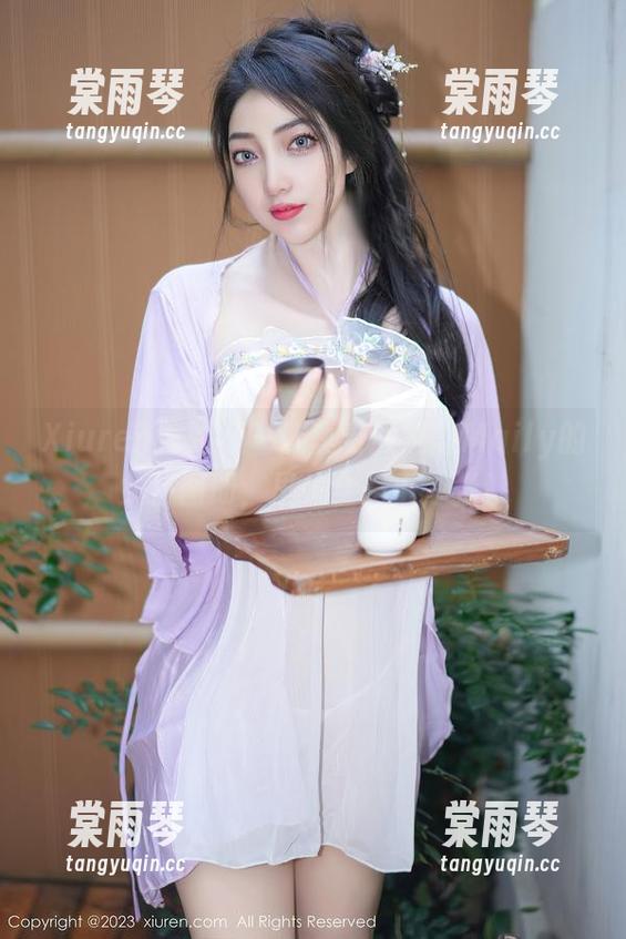 Xiuren秀人网 - 认真看顾楚楚Maily的女仆图册，里头全是小夸张！