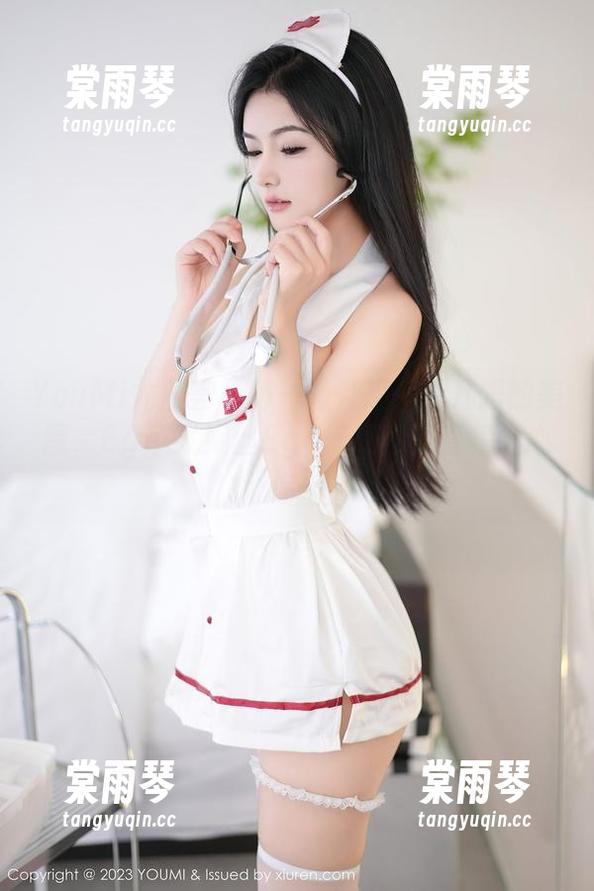 YouMi尤蜜荟 - 每一帧都想多看几眼的美图，Egg-尤妮丝Egg美足图集直接上心你！