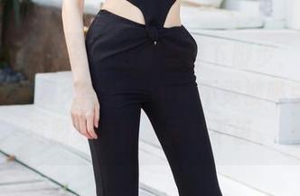 YouMi尤蜜荟 - 在那里停下脚步，Egg-尤妮丝的夏天写真，不知不觉被吸引了，资源更新速，感觉不错。