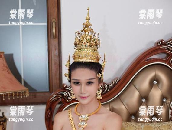 YouWu尤物馆-兔子Nina YouWu尤物馆 - 兔子Nina在校园里的一天:写真图包里藏着很多不经意的美。