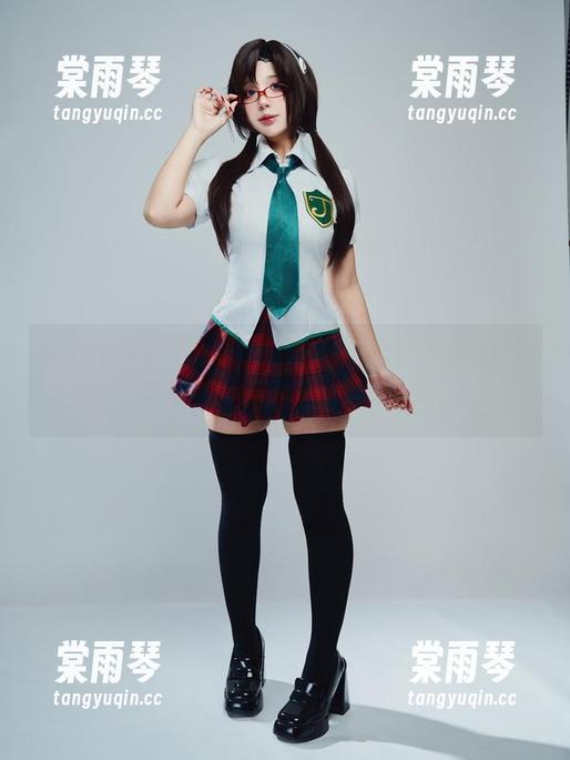 puypuychen puypuychen的女友,真是个美图合集,看了让人想多想少的那种。