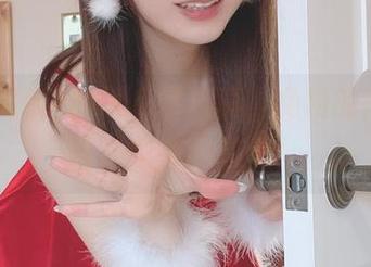 让人想囤肉的けん研写真，免费的肉丝体验，快来瞧瞧吧！
