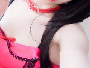 一小央泽约会女友写真集，玩味不止，仿佛每一帧都藏着缺失的段落。