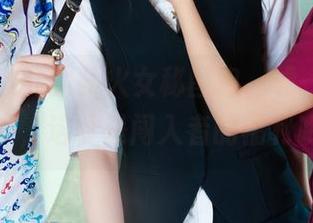 丽柜 - 敏儿的扑火女秘图包，嘘——小声说，这可是闯入者的福利哦