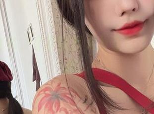 今汐的秘书，《最新图库》里的小秘密？嗯哼。