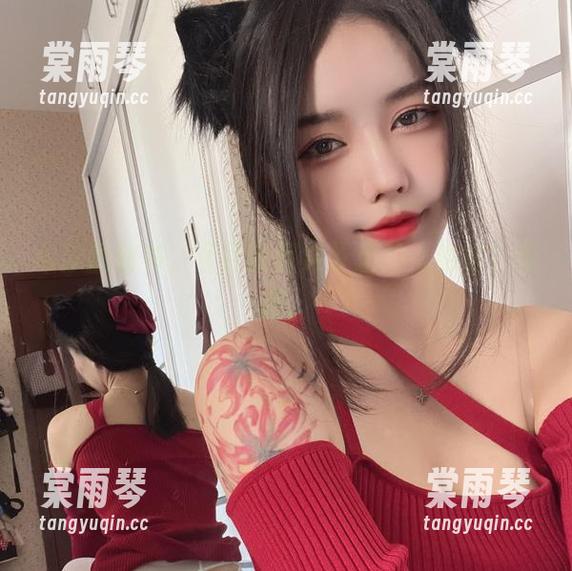 今汐的秘书，《最新图库》里的小秘密？嗯哼。