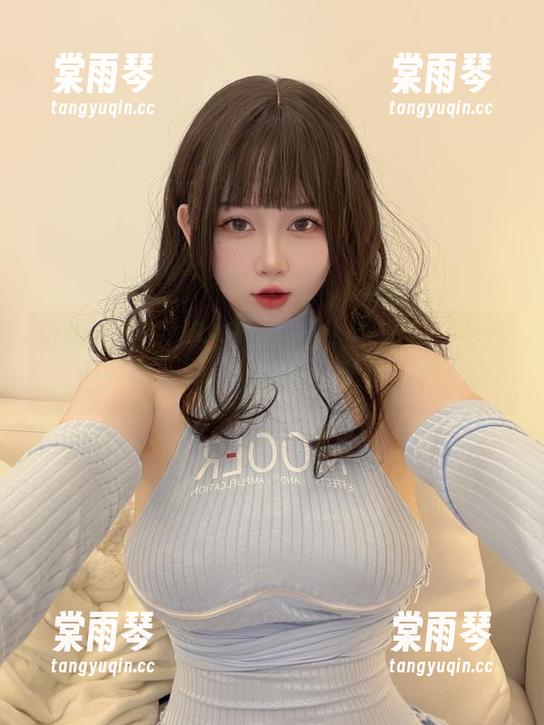 依依超级懒 依依超级懒的连体衣合集:这不是一个普通的服装,更像是人生的万花筒!