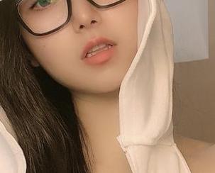 微密圈 - 俏妞qiaoniu66的黑白灵感——那股子私房气息给你“喂”上了！