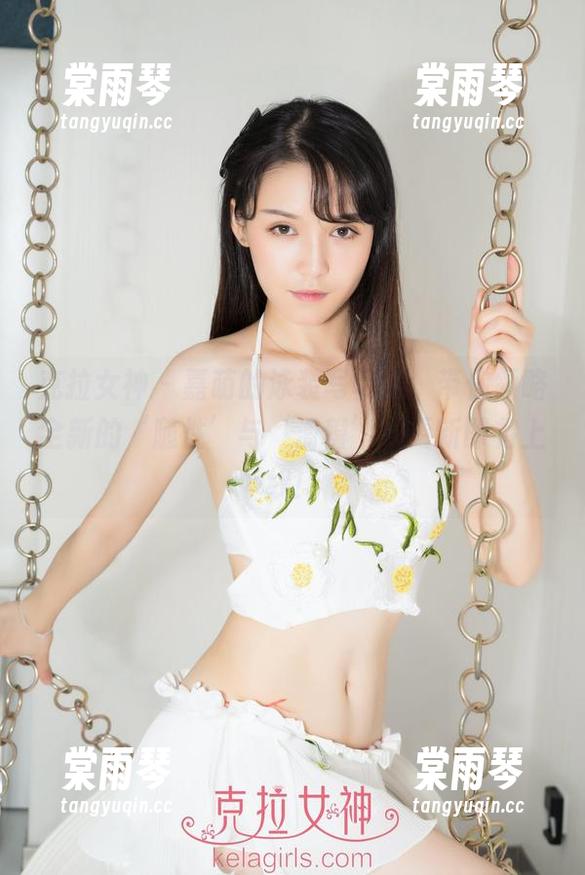 克拉女神 - 嘉萌的泳装写真集，带你领略全新的‘随性’与‘滑稽’，更新即将上线！