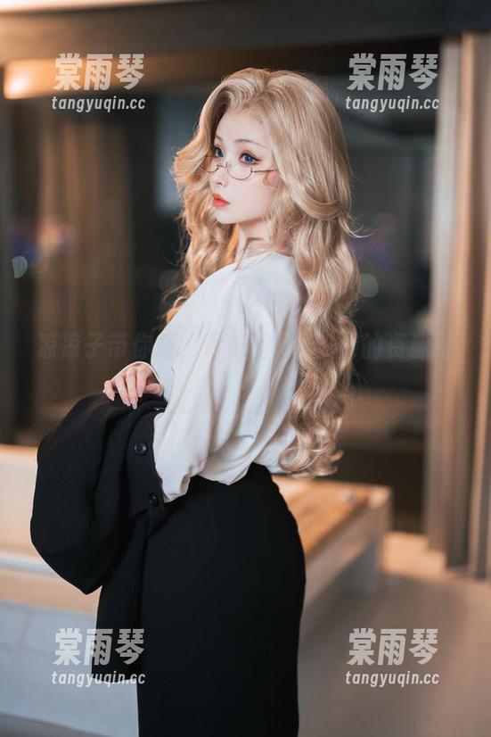 凉凉子 凉凉子带你看,青梅竹马与C女的资源趣事