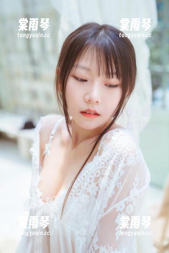 坏露露香宝 更新注意!坏露露香宝的御姐变身,这个造型是要开启新的次元大门吗?想问她的衣服来源!