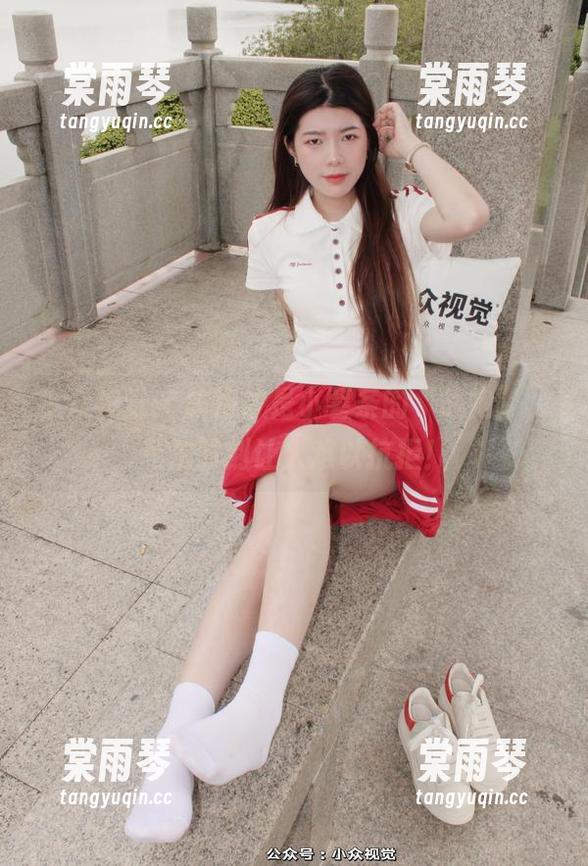 小众视觉-小薯条 小众视觉 - 旗袍才是小薯条的“战袍”,私拍时刻让人难以抗拒!