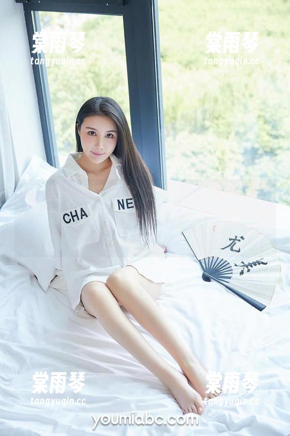 尤蜜荟 - 李纤纤说：这是我的“女孩”定制图集，喜欢的可以走开，不喜欢的，嘿嘿。