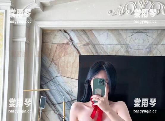 张鑫baby 微密圈 - 准备好接收这张张鑫baby的原图,粉色蝴蝶结让一切都变得柔和又美好~