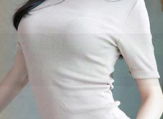 推女神 - 王婉悠Queen的网袜作品：全方位展示这性感小物