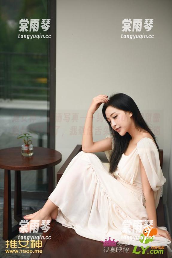 推女神-绮里嘉ula 推女神 - 高清写真——绮里嘉ula把甜蜜感都拍下来了,我确信舌尖也能撞出味道。