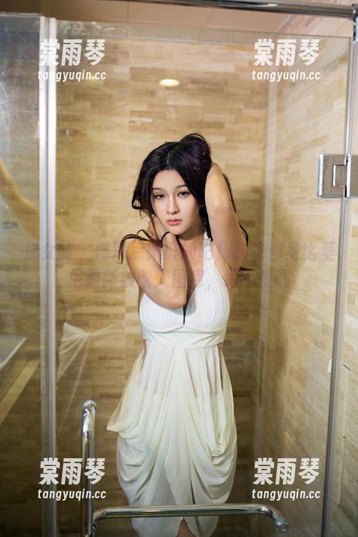 推女郎-陆瓷 推女郎 - 增添点新鲜的吧!陆瓷那身比基尼最新被收入图库,绝不低调