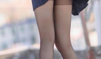 你相信吗？果咩酱w的小奶牛在线不仅在卖萌，还给你实力操作！图片看了让人想舔！
