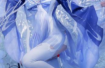 桜桃喵化身巫女，福利图包带你high翻花见季！