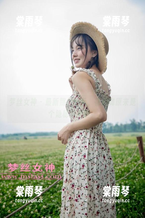 梦丝女神-花月舞 梦丝女神 - 最新照片揭示,花月舞原来是个隐秘修女控!