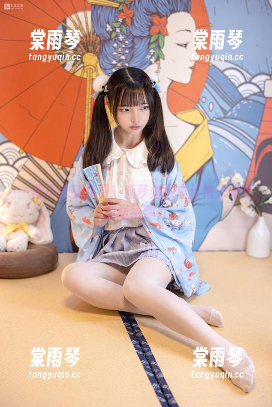 森萝财团 一言不合就免费!森萝财团白丝格子裙原图送给你!