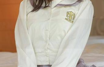 模范学院 - 最新的写真来袭，胡润曦又玩起了隐秘的游戏？