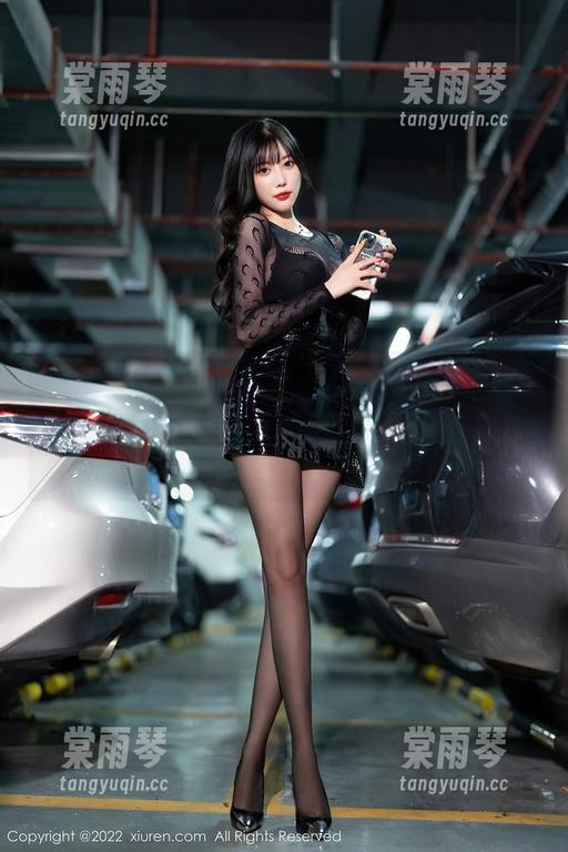 秀人网-ALICE梁紫轩 秀人网 - ALICE梁紫轩死库水私拍,有点出乎意料。图片也略显大胆?真的没有底线吗?