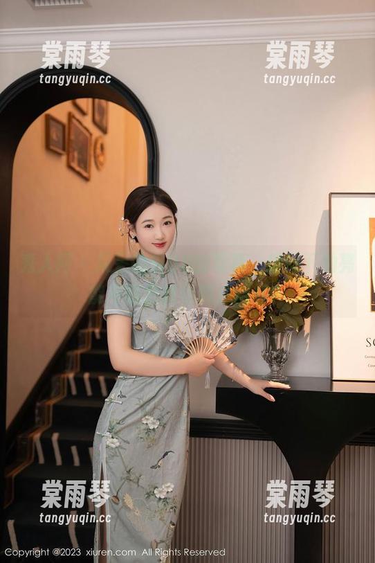 秀人网-呆呆的瑞BB 秀人网 - 呆呆的瑞BB的写真,想问下油亮能不能把我也照成这样?