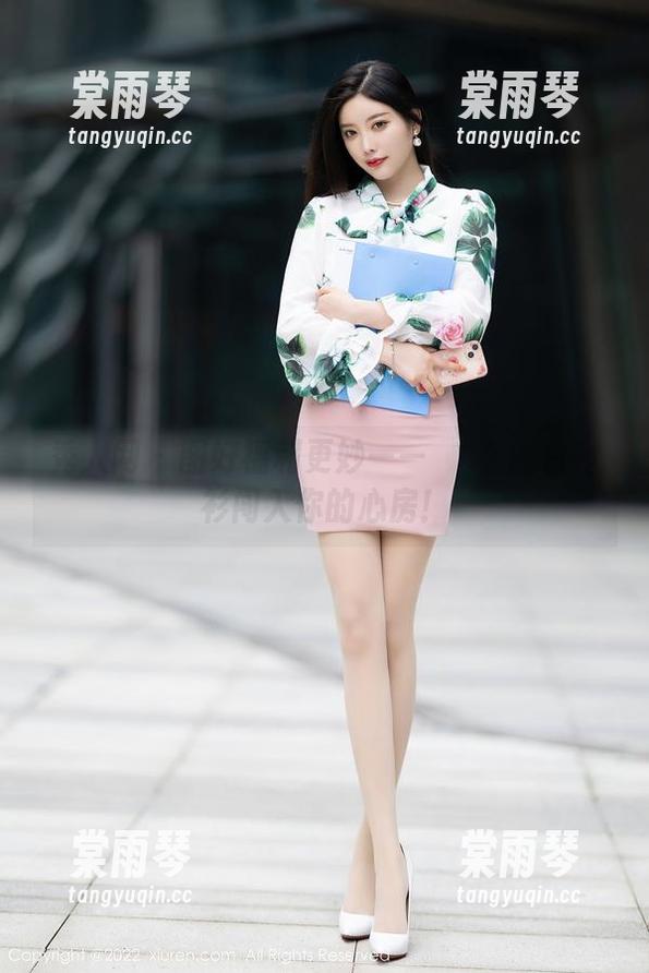 秀人网-婠婠么 秀人网 - 图好福利更妙——婠婠么的白衬衫闯入你的心房!
