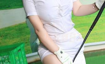 秀人网 - 和服美图上线，王婉悠Queen说：不小心就要被和风吹到日本去找拉面！