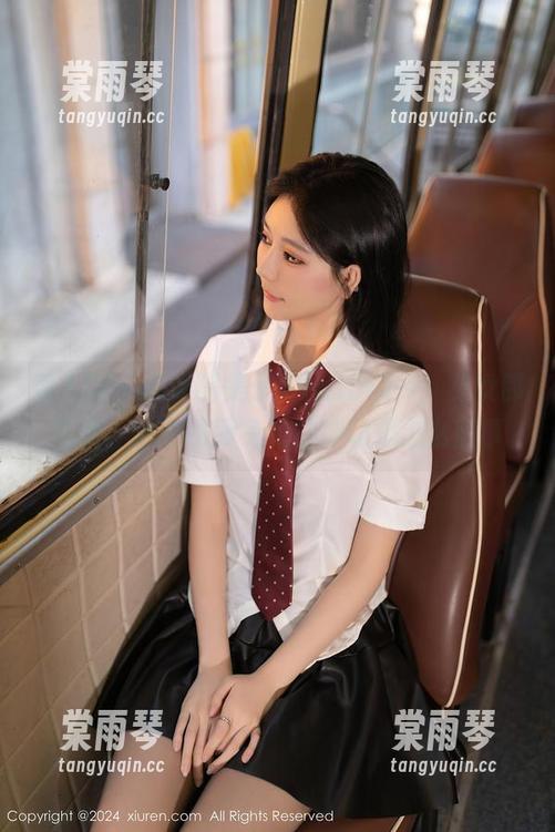 秀人网-糯美子MINIbabe 秀人网 - 观看糯美子MINIbabe,兔女郎写真,心中那股兔兔的冲动是怎么回事